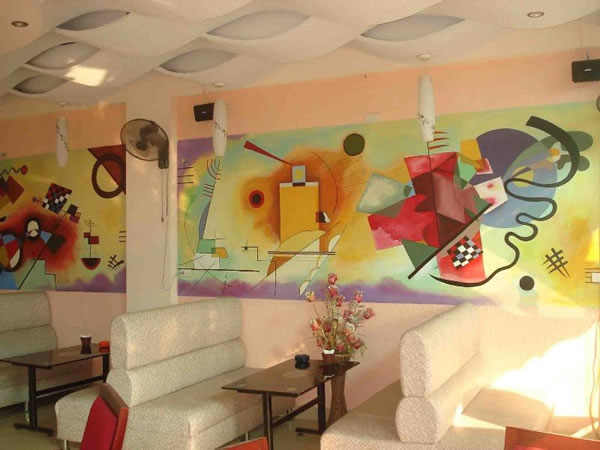 Vẽ tranh tường qu&aacute;n c&agrave; ph&ecirc;, karaoke, bar, nh&agrave; h&agrave;ng TP Vinh Nghệ An